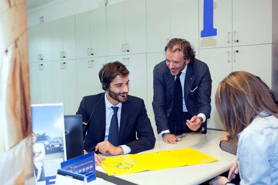front office delle nostre sedi di Nola